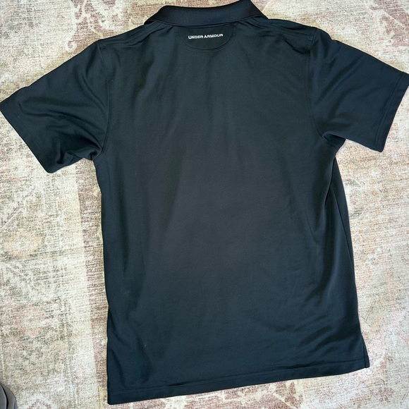 Under Armor Loose Polo - Picture 4 of 4